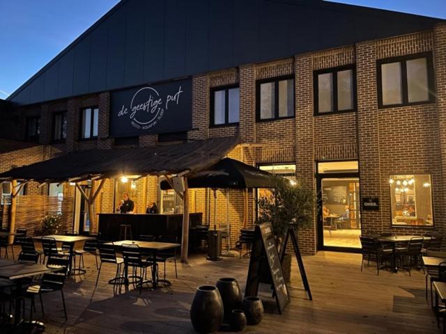 Hostel De Geestige Put Waregem Zewnętrze zdjęcie